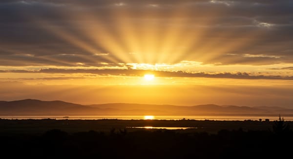 Bom Dia Protegido por Deus: Mensagens que Trazem Paz e Força