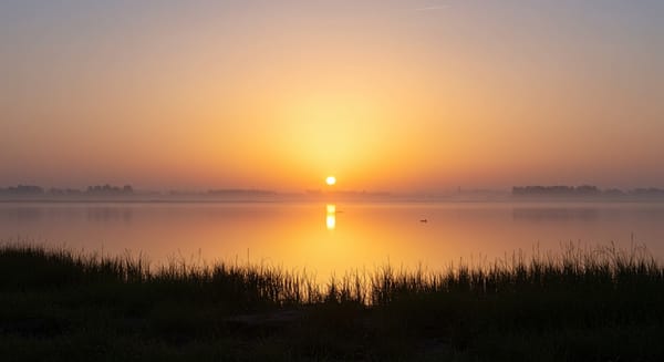 Oração de Bom Dia: Inspire Seu Amanhecer e Compartilhe Luz